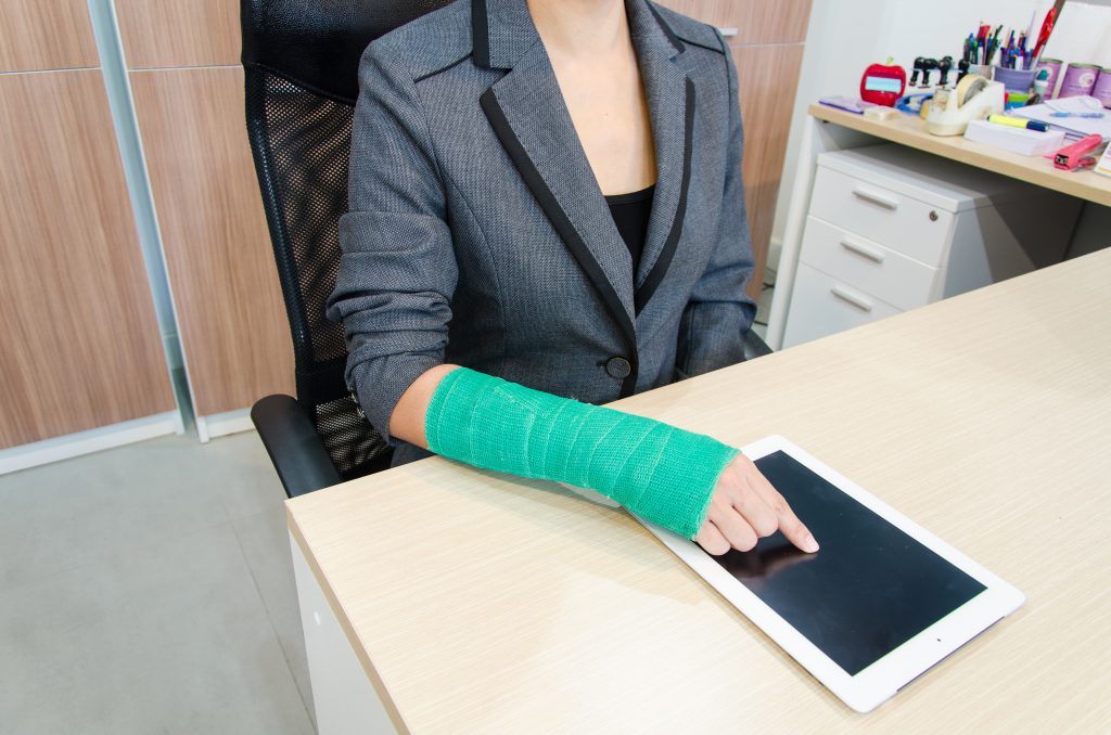 La Mejor Asesoría Legal de Abogados de Accidentes de Trabajo, Demanda de Derechos y Beneficios Cercas de Mí en Hawthorne California